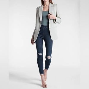 Express dark wash distressed skinny high rise pull on jeans medium short